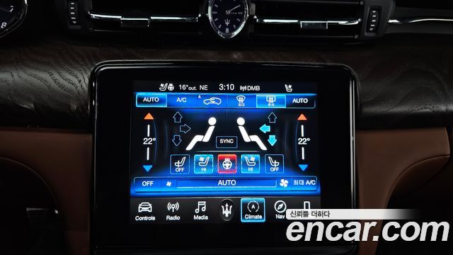 Maserati Quattroporte 2019 — photo 29