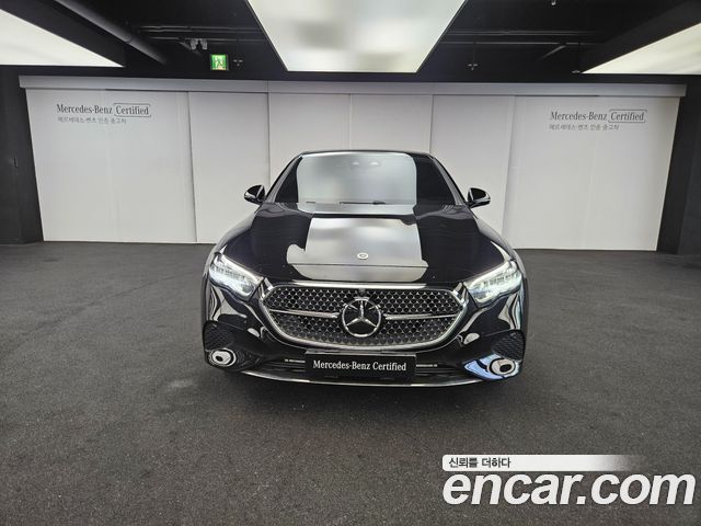 Mercedes-Benz E-Class 2026 — photo 3