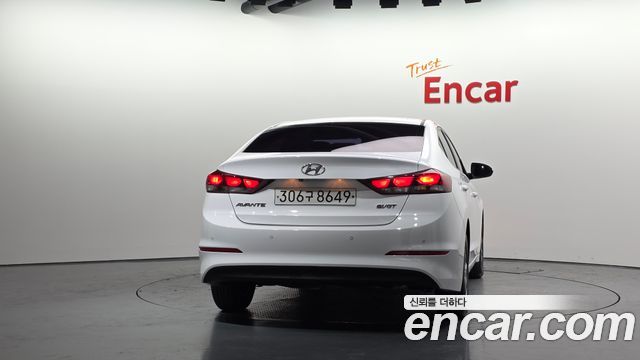 Hyundai AVANTE 2017 — photo 4