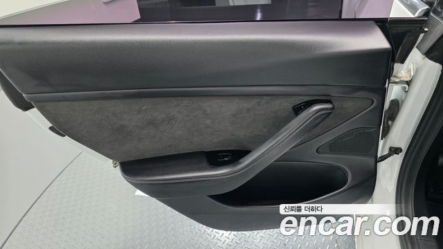 Tesla Model 3 2020 — photo 15