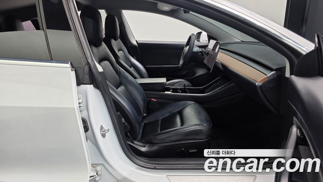 Tesla Model 3 2020 — photo 16
