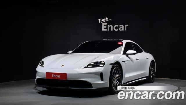 Porsche Taycan 2025 — photo 1