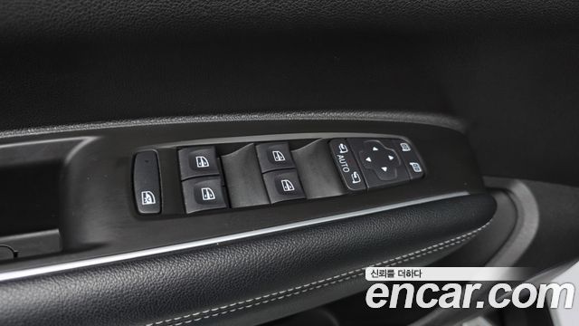 Renault Korea QM6 2023 — photo 17