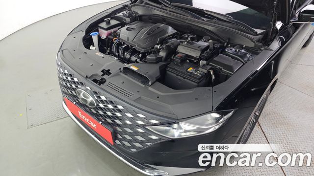 Hyundai Grandeur 2023 — photo 6