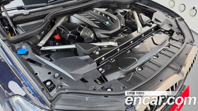 BMW X5 2022 — photo 6