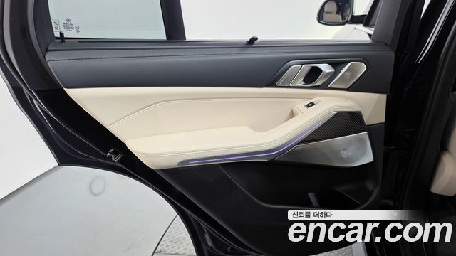 BMW X5 2022 — photo 15