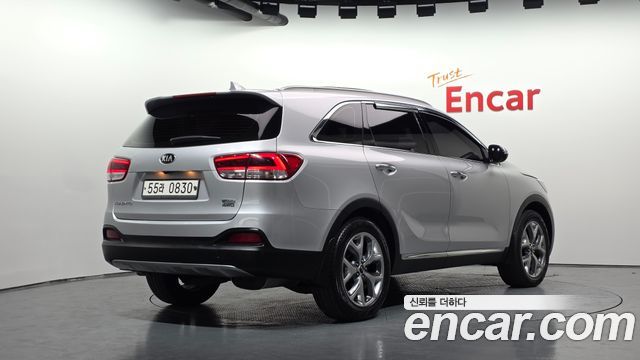 Kia Sorento 2016 — photo 2