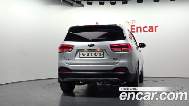 Kia Sorento 2016 — photo 4