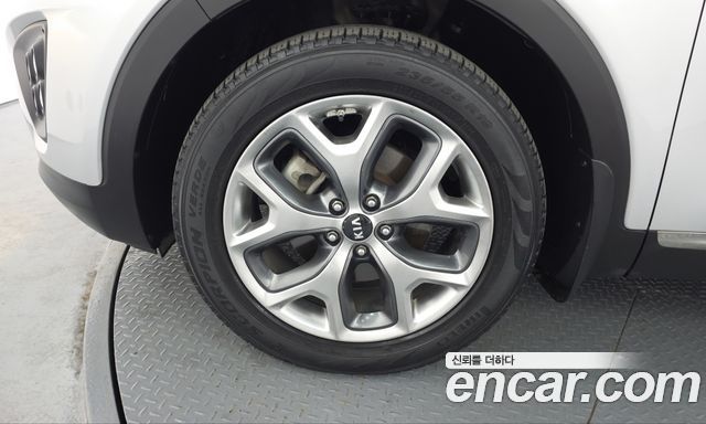 Kia Sorento 2016 — photo 5