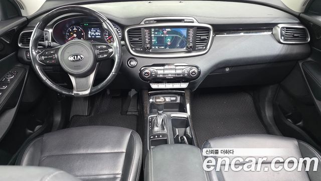 Kia Sorento 2016 — photo 10