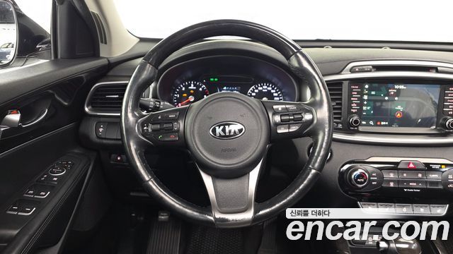 Kia Sorento 2016 — photo 18