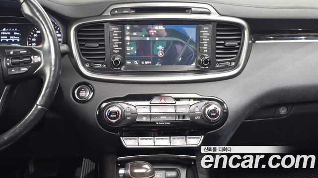 Kia Sorento 2016 — photo 19