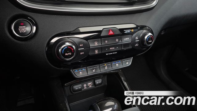 Kia Sorento 2016 — photo 21