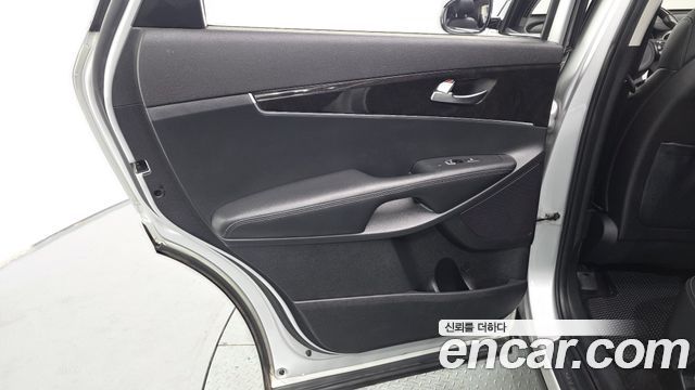 Kia Sorento 2016 — photo 15