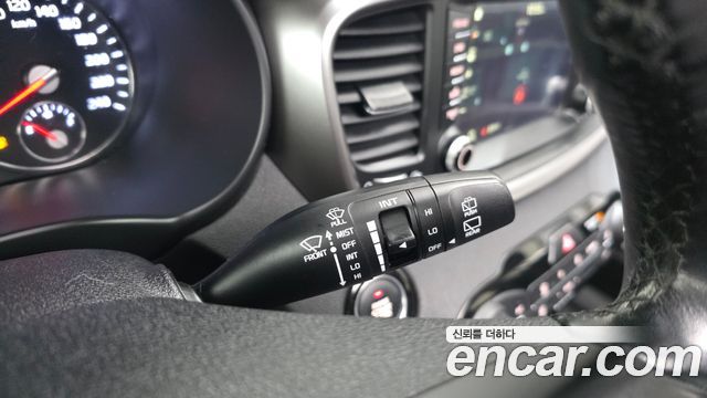 Kia Sorento 2016 — photo 27