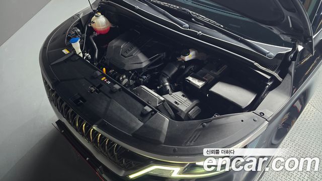 Kia Canival 2023 — photo 6