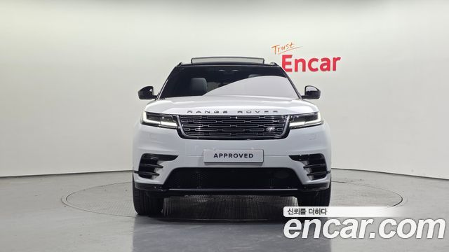 Land Rover Range Rover Velar 2026 — photo 7
