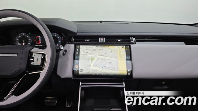 Land Rover Range Rover Velar 2026 — photo 14