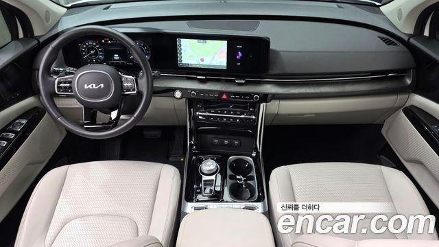 Kia Canival 2023 — photo 10