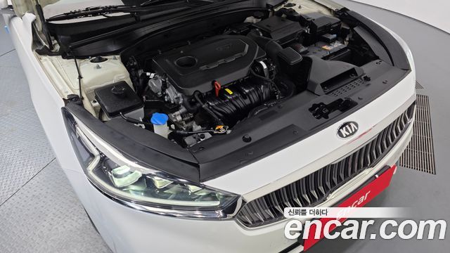 Kia K7 2017 — photo 6