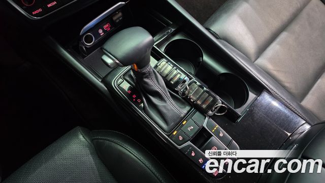 Kia K7 2017 — photo 9