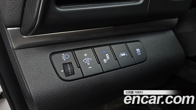 Hyundai AVANTE 2020 — photo 20