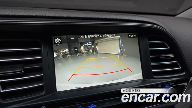 Hyundai AVANTE 2020 — photo 22