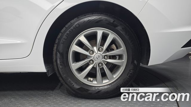 Hyundai AVANTE 2020 — photo 7