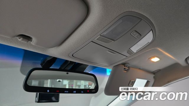 Hyundai AVANTE 2020 — photo 30