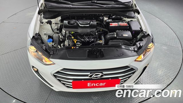 Hyundai AVANTE 2018 — photo 6