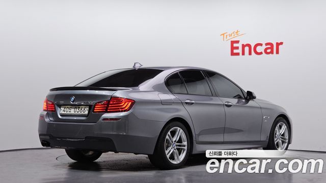 BMW 5-Series 2016 — photo 2