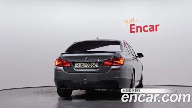 BMW 5-Series 2016 — photo 4