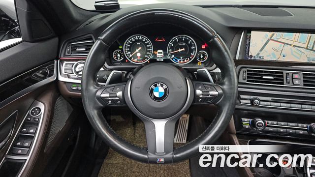 BMW 5-Series 2016 — photo 12