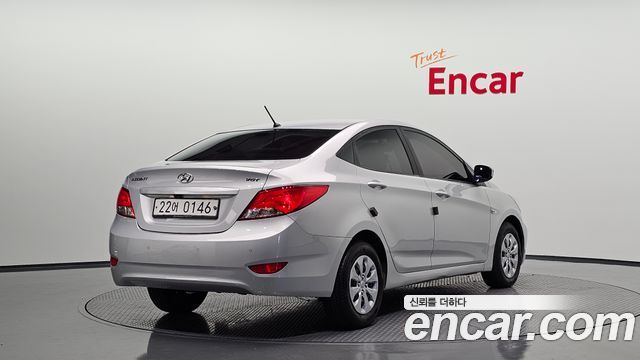 Hyundai Accent 2016 — photo 2