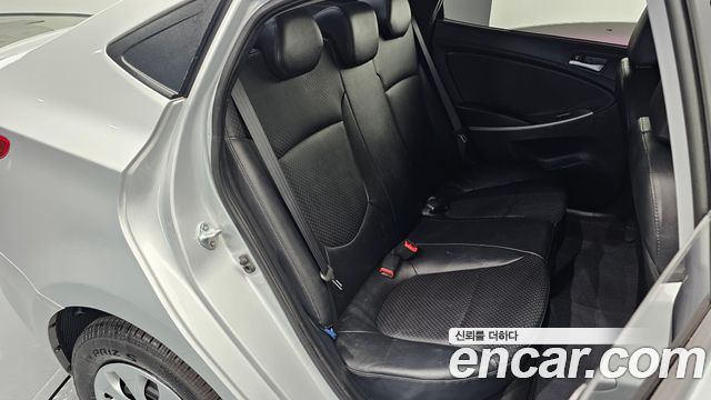 Hyundai Accent 2016 — photo 17