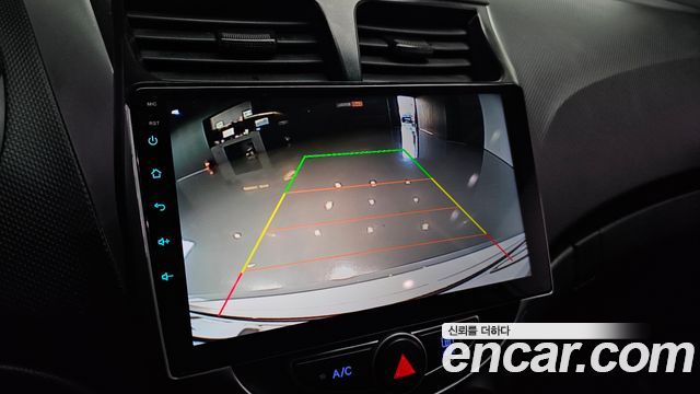 Hyundai Accent 2016 — photo 20