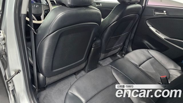 Hyundai Accent 2016 — photo 28