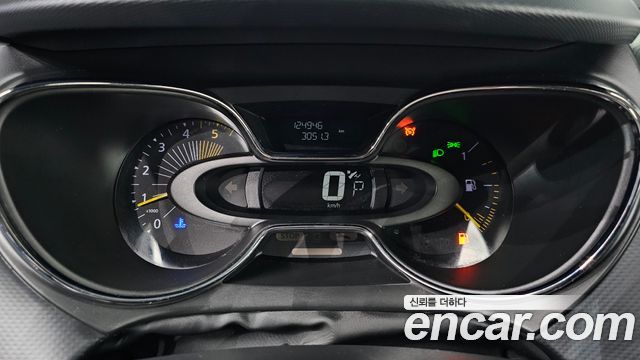Renault Korea QM3 2015 — photo 11
