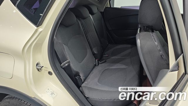 Renault Korea QM3 2015 — photo 17