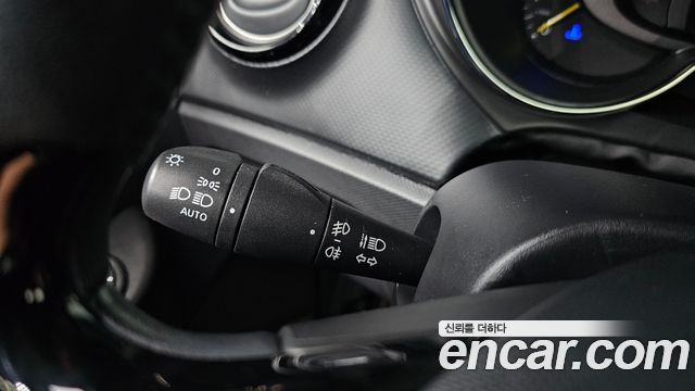 Renault Korea QM3 2015 — photo 29