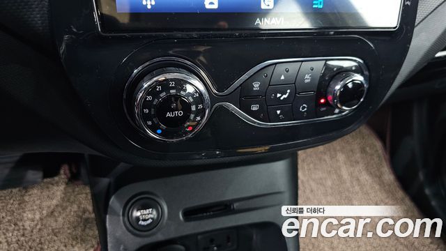 Renault Korea QM3 2015 — photo 30