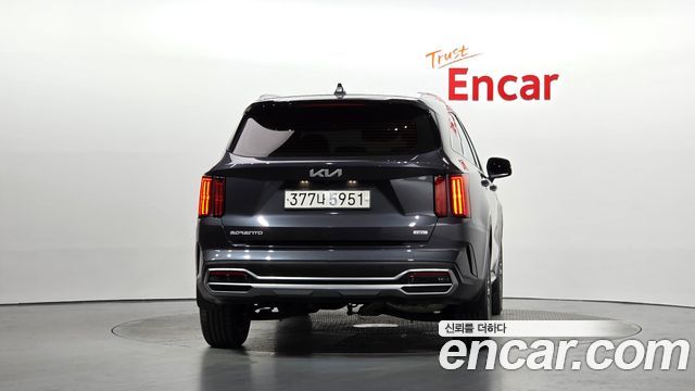 Kia Sorento 2023 — photo 4
