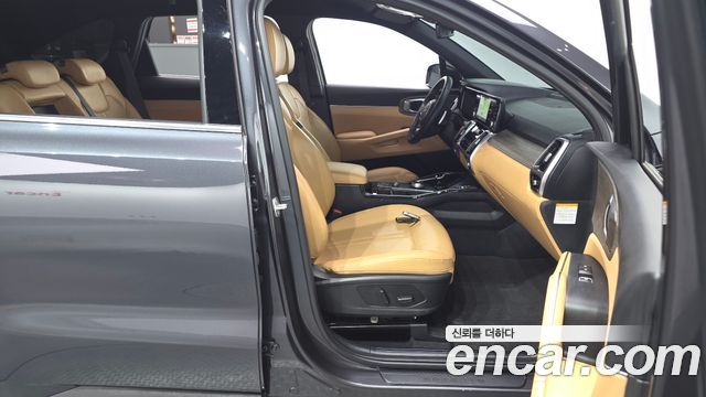 Kia Sorento 2023 — photo 16