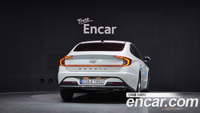 Hyundai Sonata 2021 — photo 4