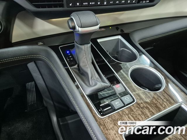 Toyota Sienna 2025 — photo 10