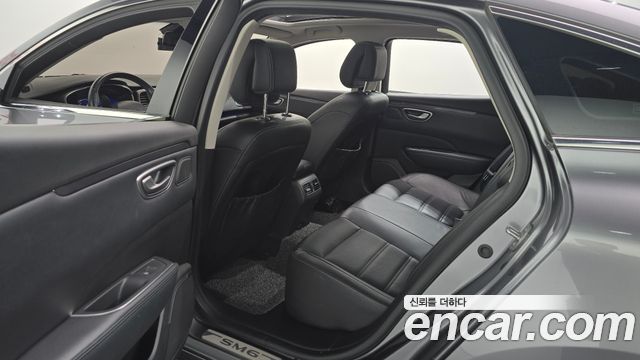 Renault Korea SM6 2016 — photo 18