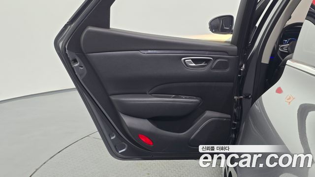 Renault Korea SM6 2016 — photo 15