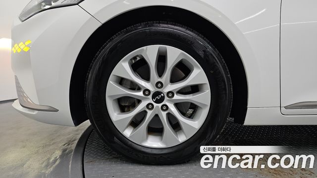 Kia K8 2022 — photo 5