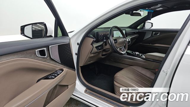 Kia K8 2022 — photo 13