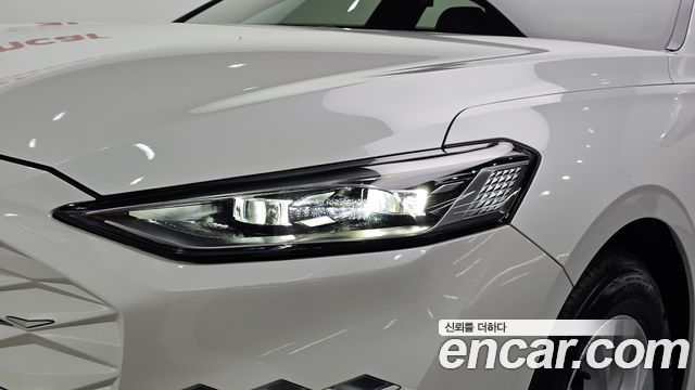 Kia K8 2022 — photo 8